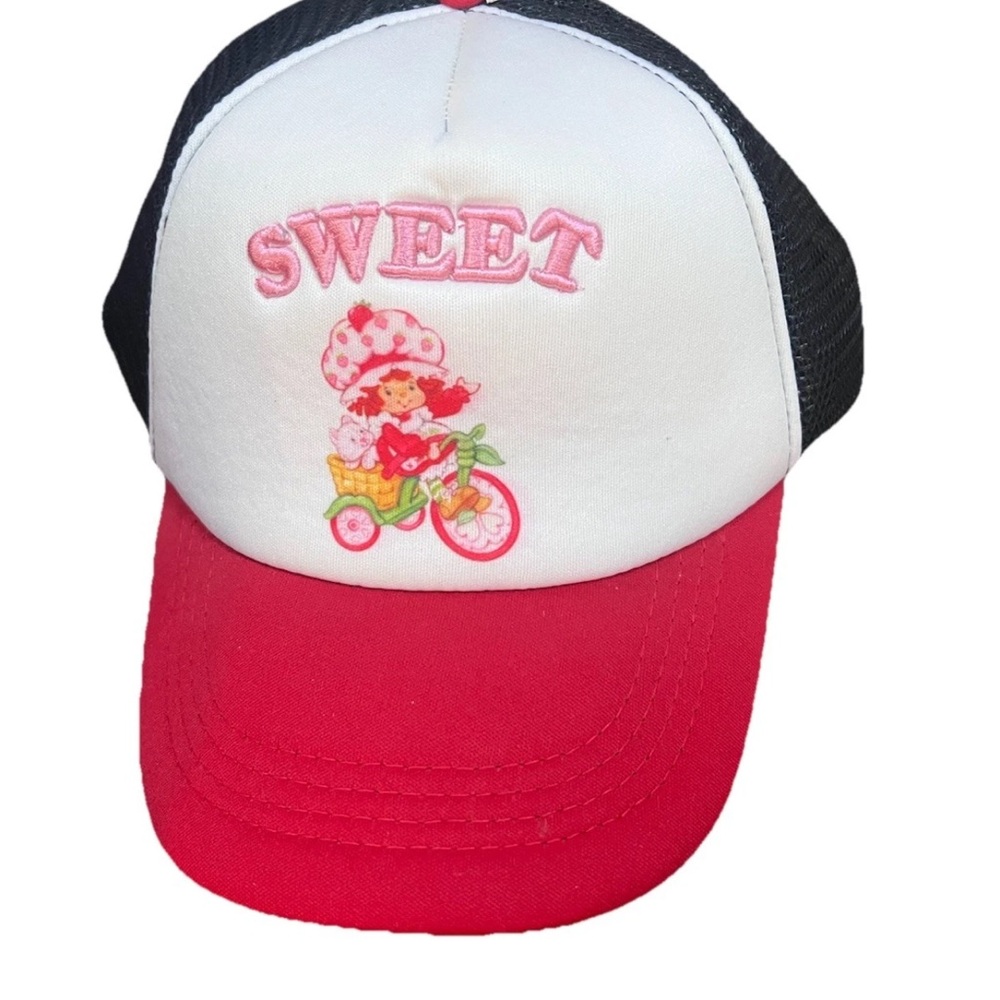 Strawberry Shortcake Youth Baseball Cap Adjustable NWT Pink Red Black Mesh